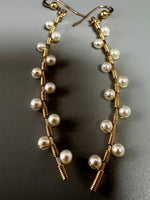 Leila Gold & Pearl Earrings