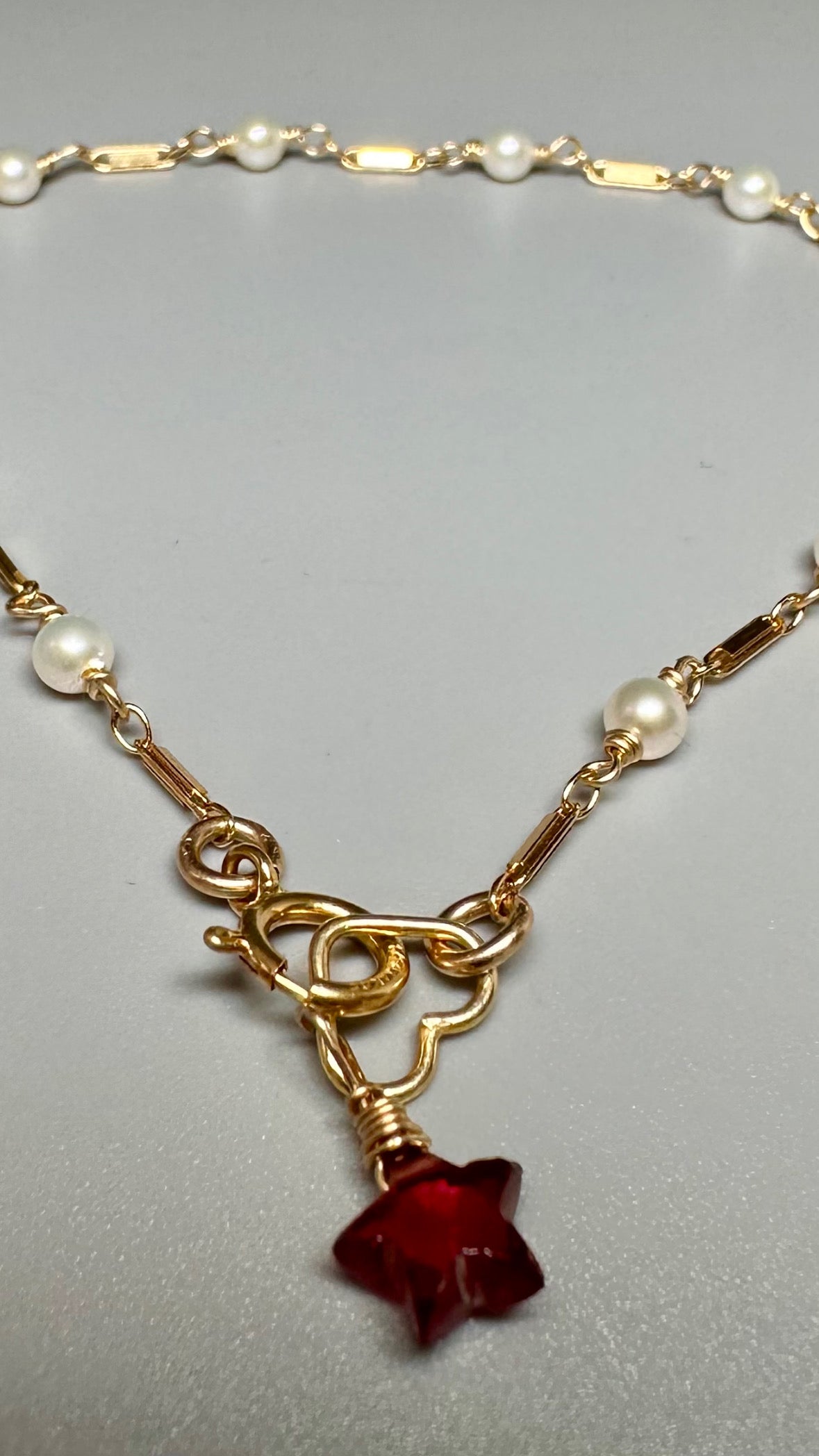 Exquisite Freshwater Pearl & Garnet Bracelet