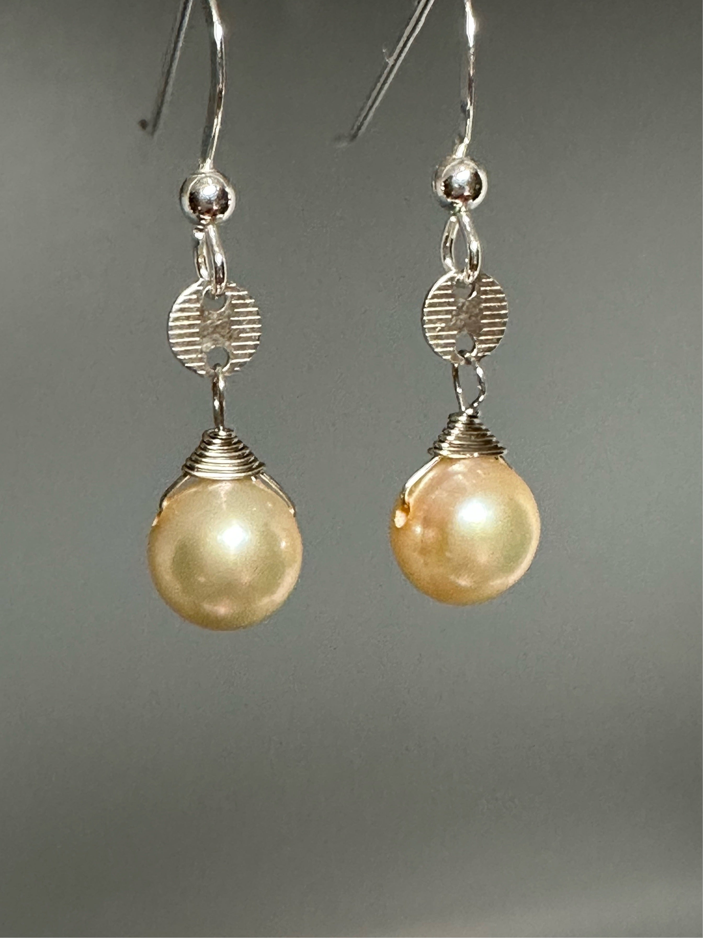 Champagne Button Pearl Earrings