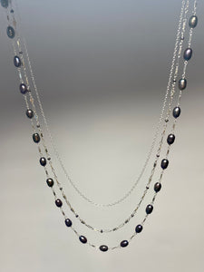 Black Pearl Layering Necklace